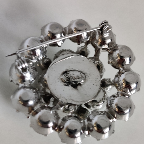 Signed Triad Austrian Crystals Domed Brooch Vintage - Picture 10 of 10